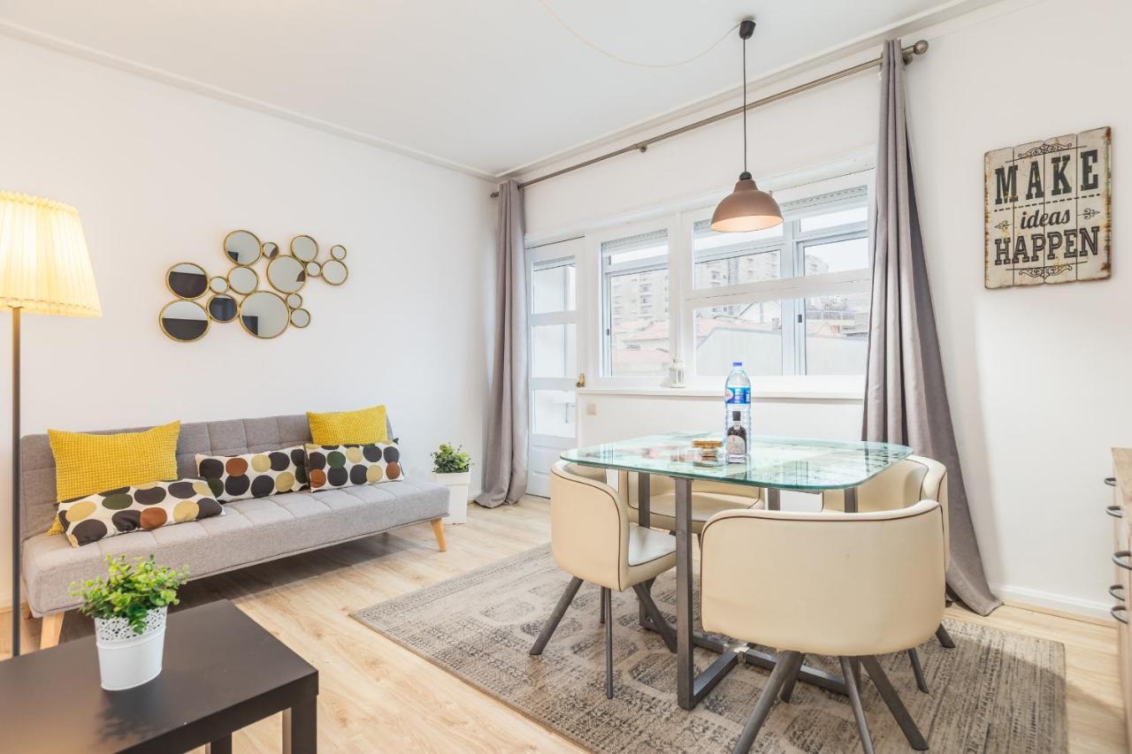 Nice Apartment With Veranda In Gaia - 3D Vila Nova de Gaia Buitenkant foto